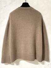 Load image into Gallery viewer, Teurn Studios knitted cashmere sweater