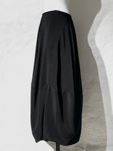 Load image into Gallery viewer, Lemaire balloon skirt