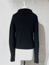 Load image into Gallery viewer, Lemaire zipped sweater