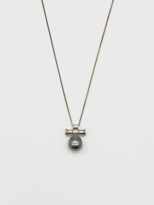 Murky necklace