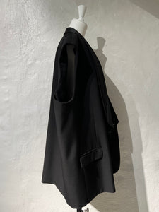 MM6 Maison Margiela Sleeveless tailored jacket