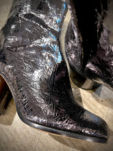 Load image into Gallery viewer, Maison Margiela tabi boot