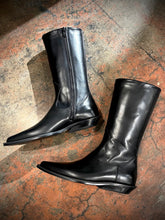 Load image into Gallery viewer, Ann Demeulemeester pointy toe boots