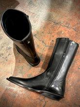 Load image into Gallery viewer, Ann Demeulemeester pointy toe boots