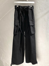 Load image into Gallery viewer, Ann Demeulemeester natural wash cotton cargo pants