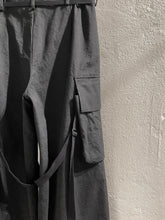 Load image into Gallery viewer, Ann Demeulemeester natural wash cotton cargo pants