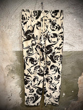 Load image into Gallery viewer, Dries Van Noten floral print trousers