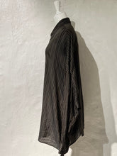 Load image into Gallery viewer, Dries Van Noten cocoon shirt
