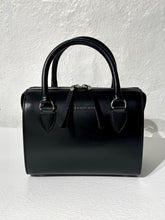 Load image into Gallery viewer, Ann Demeulemeester small doctors bag