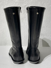 Load image into Gallery viewer, Ann Demeulemeester pointy toe boots