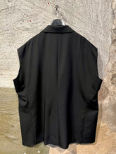 Load image into Gallery viewer, Comme des Garçons BLACK oversized sleeveless jacket