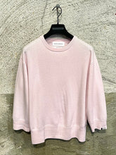 Load image into Gallery viewer, Extreme Cashmere fine knit cropped sleeve top