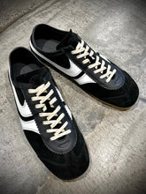 Load image into Gallery viewer, Dries Van Noten suede sneakers