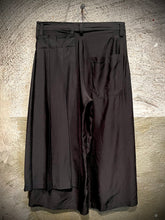 Load image into Gallery viewer, Y&#39;s Yohji Yamamoto half skirt trousers