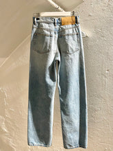 Load image into Gallery viewer, Maison Margiela MM6 light blue denim jeans