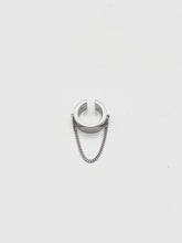 Load image into Gallery viewer, Tom Wood - ear cuff