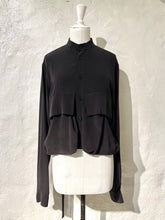 Load image into Gallery viewer, Ann Demeulemeester cropped silk cargo jacket