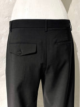 Load image into Gallery viewer, Ann Demeuelemeester cropped cigarette trousers