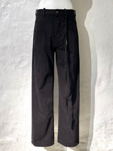 Load image into Gallery viewer, Ann Demeulemeester slouchy fit denim jeans