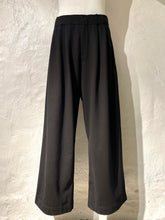 Load image into Gallery viewer, Dries Van Noten oversized sweatpants