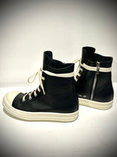 Load image into Gallery viewer, Rick Owens leather sneakers