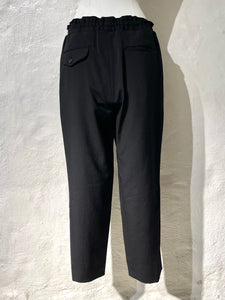 Comme des Garçons BLACK classic drawstring trousers