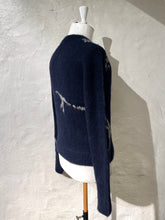 Load image into Gallery viewer, Dries Van Noten knitted sweater