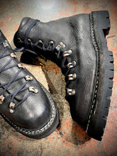 Load image into Gallery viewer, Guidi lace up hiking boots