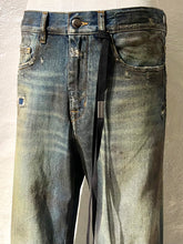 Load image into Gallery viewer, Ann Demeulemeester denim jeans