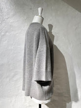 Load image into Gallery viewer, Extreme Cashmere knitted sweater