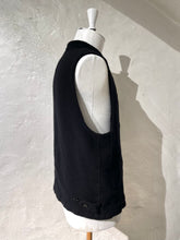 Load image into Gallery viewer, Undercover wool vest