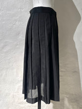 Load image into Gallery viewer, Maison Margiela midi skirt