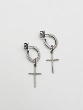 Load image into Gallery viewer, Werkstatt München - hoop stud cross earrings