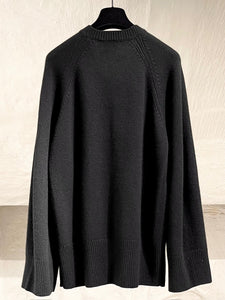 Teurn Studios knitted v-neck cashmere sweater