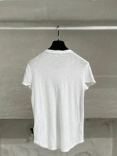 Load image into Gallery viewer, James Perse t-shirt