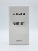 Load image into Gallery viewer, Atl. Oblique - White light