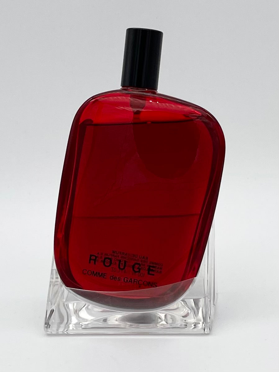 Comme des best sale garcons rouge perfume