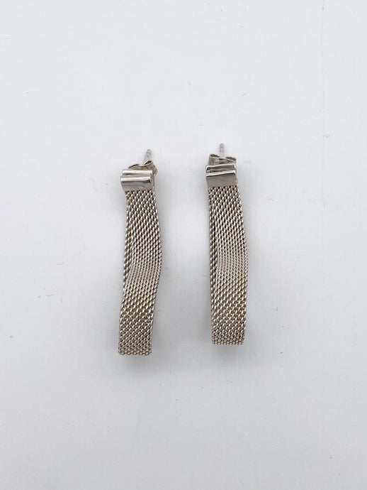 Ebon Li - earrings